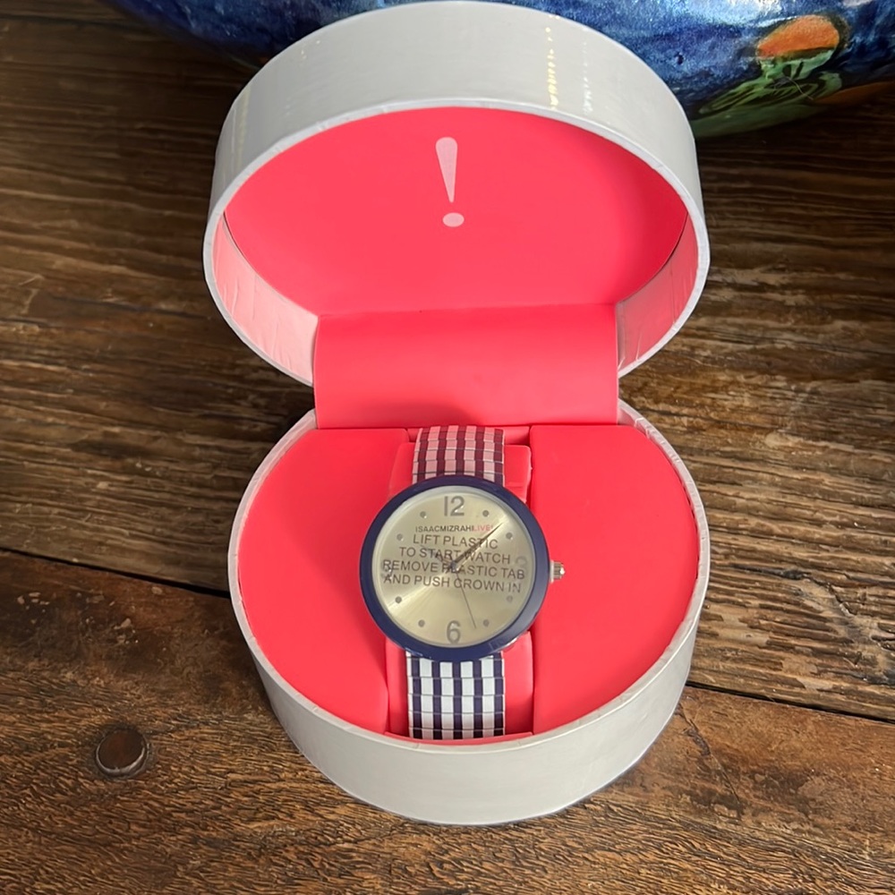 NWT~IsaacMizrahLive Watch Navy/White Band(Stretchy)Silver Face 12/3/6/9 numbers